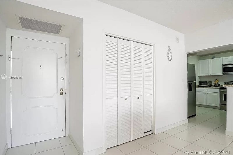 Furnished Finder property 298194_1 photo 16