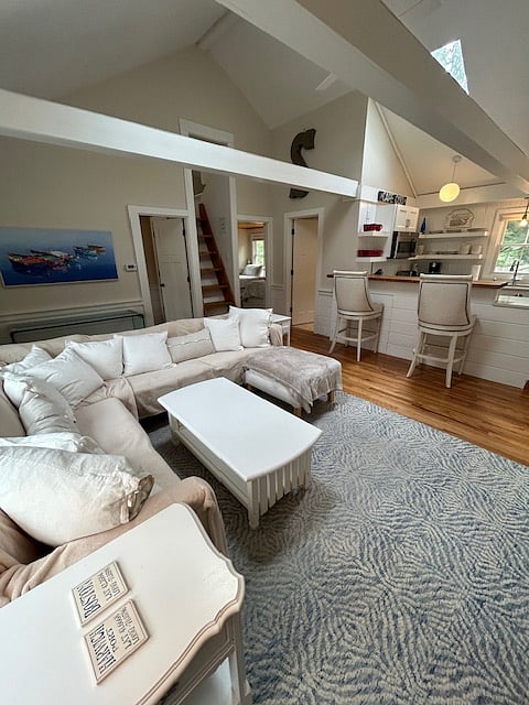 Furnished Finder property 298226_1 photo 3