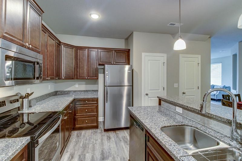 Furnished Finder property 298276_1 photo 7