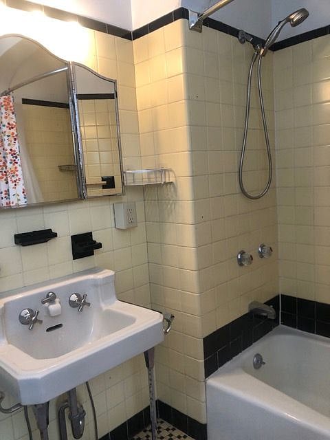 Furnished Finder property 298313_1 photo 7