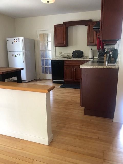 Furnished Finder property 298313_1 photo 3