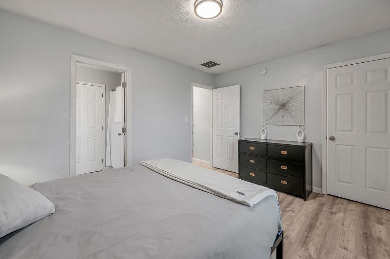 Furnished Finder property 298362_1 photo 13