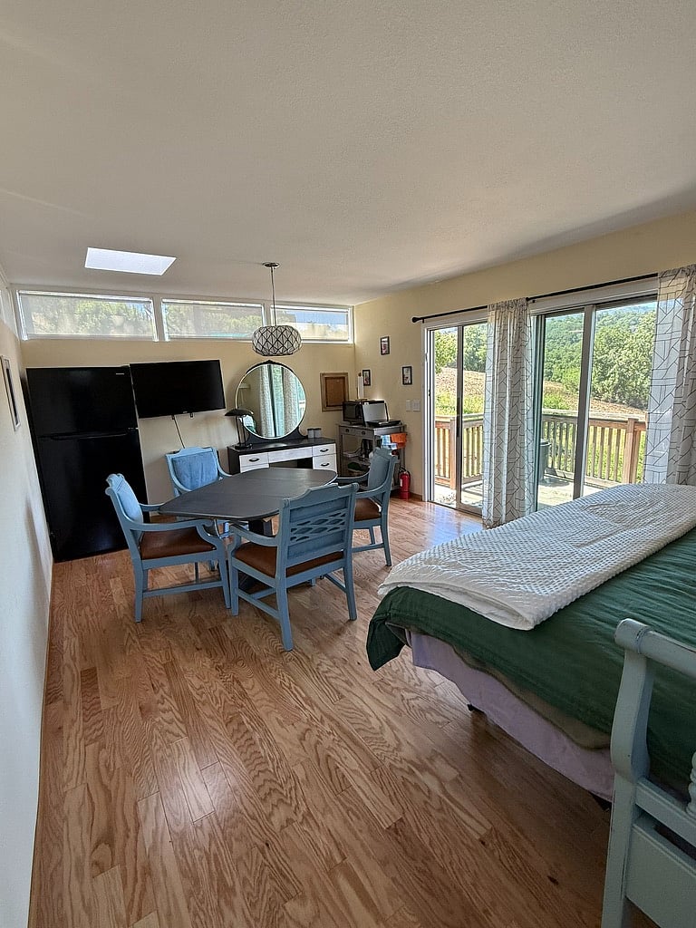 Furnished Finder property 298450_1 photo 6