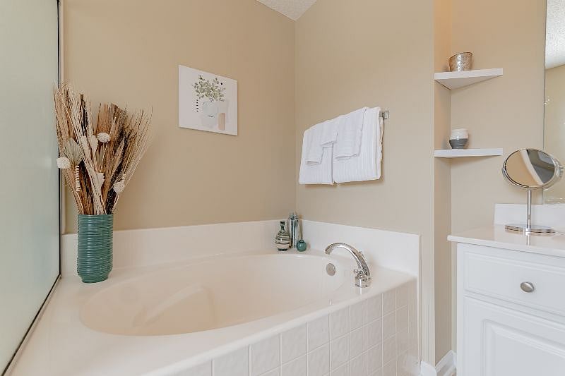 Furnished Finder property 298503_1 photo 16