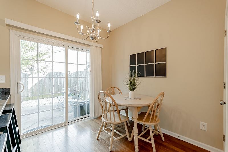 Furnished Finder property 298503_1 photo 9