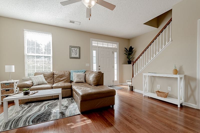 Furnished Finder property 298503_1 photo 20
