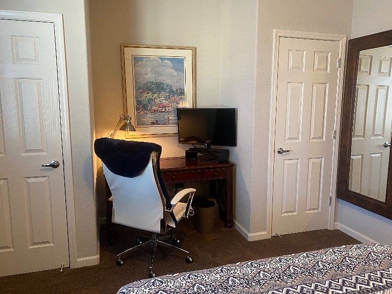 Work or Play Area in Room