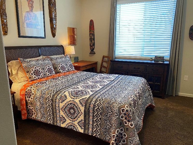 This bed is sooo comfortable!
