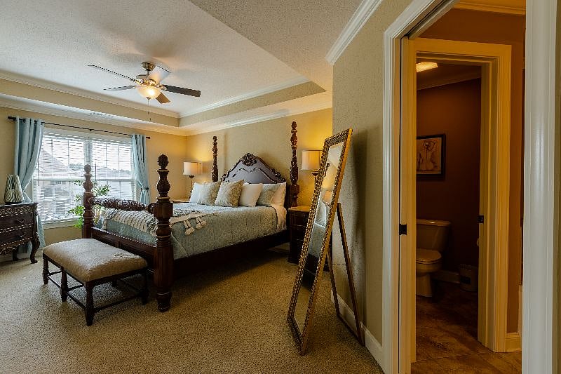 1 Master Bed Room- Cal-King