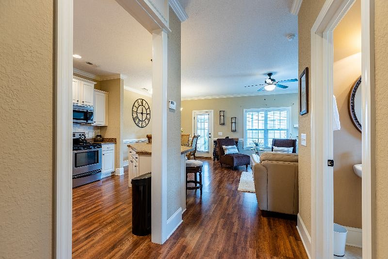 Furnished Finder property 298707_1 photo 3