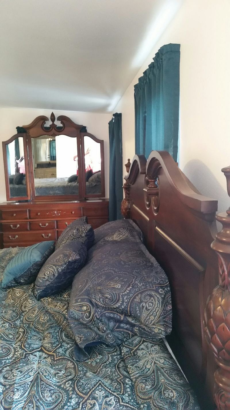Beautiful REAL Antique furniture. All Mahogany!