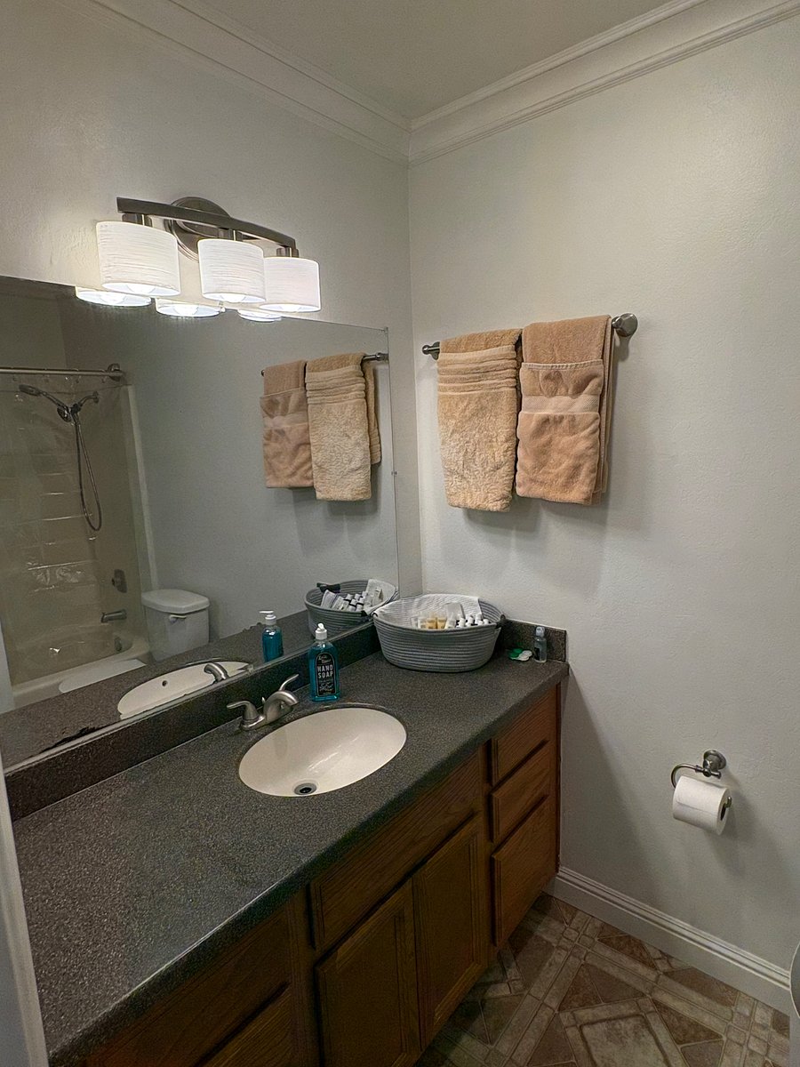 Furnished Finder property 298823_1 photo 16