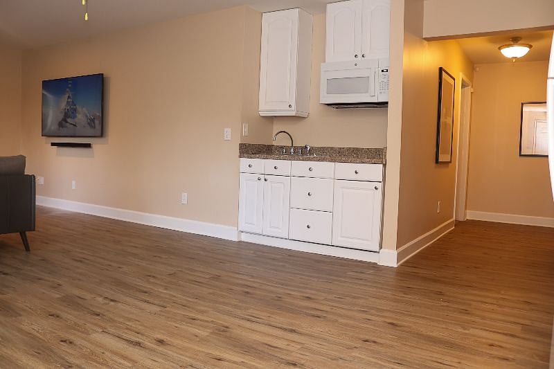 Furnished Finder property 298858_1 photo 9