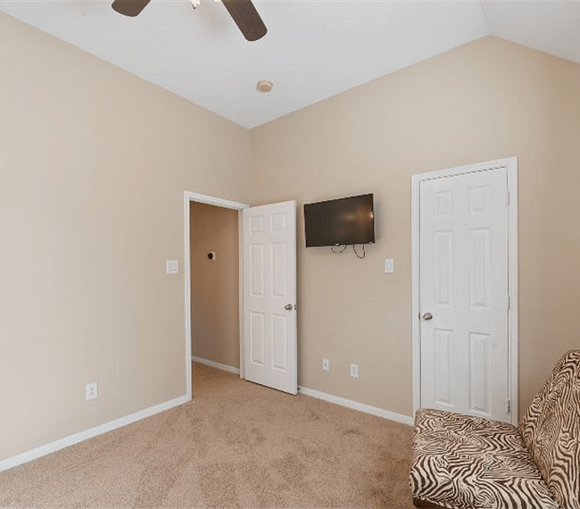 Furnished Finder property 298877_1 photo 17