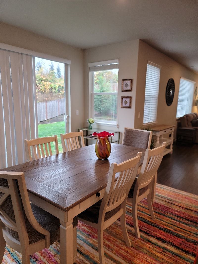 Furnished Finder property 298951_4 photo 10