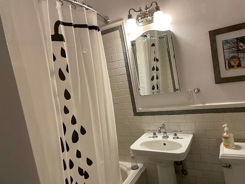 Furnished Finder property 299078_1 photo 12