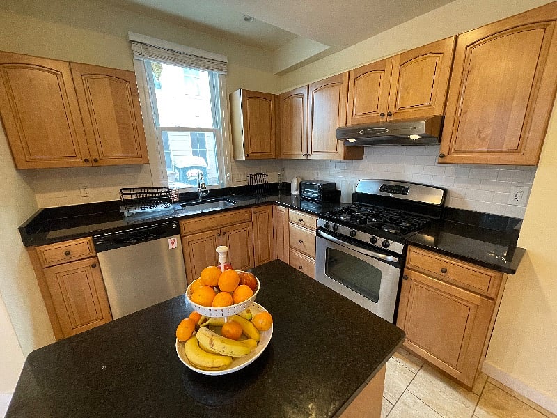 Furnished Finder property 299106_1 photo 11