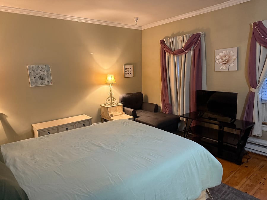 Furnished Finder property 299202_1 photo 10