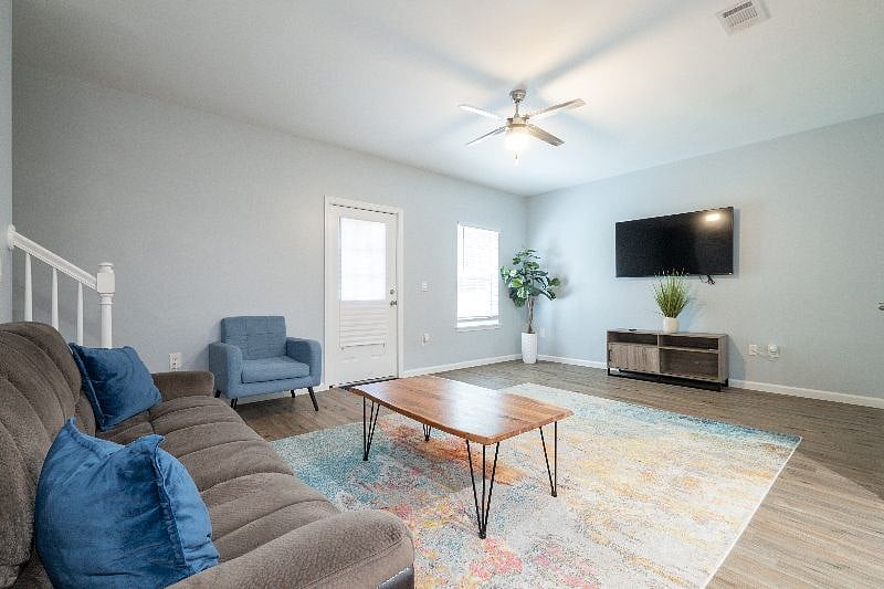 Furnished Finder property 299317_1 photo 3