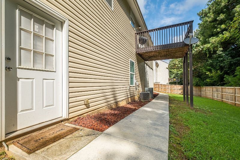 Furnished Finder property 299317_1 photo 15