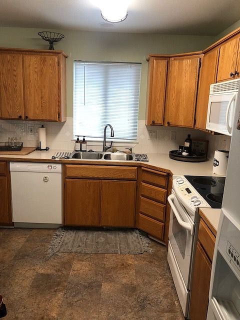 Furnished Finder property 299372_1 photo 7