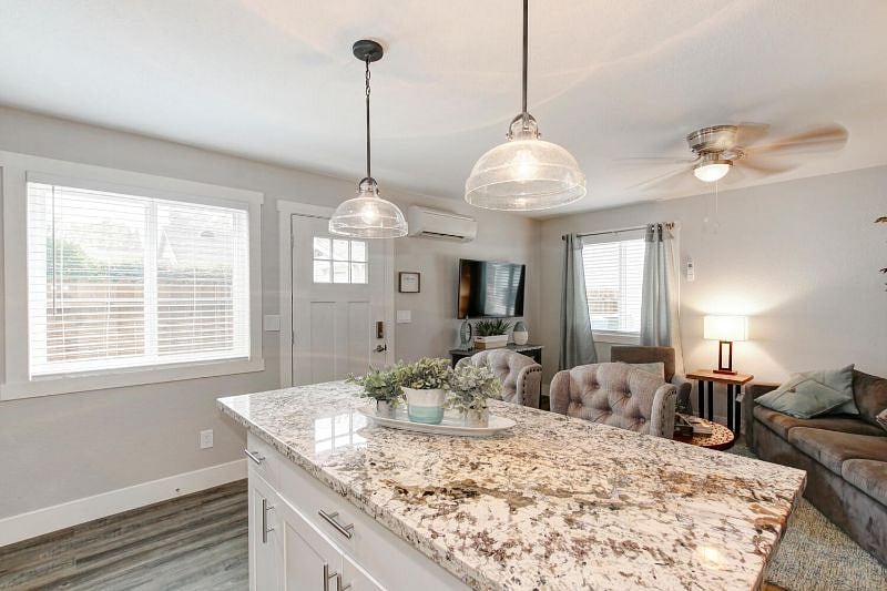 Furnished Finder property 299402_1 photo 10