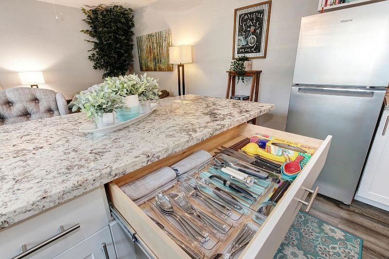 Furnished Finder property 299402_1 photo 11