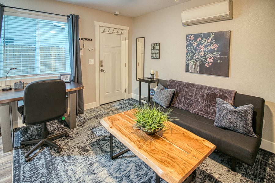 Furnished Finder property 299402_3 photo 6