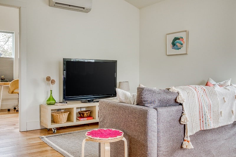 Smart TV with YouTube live streaming provided.