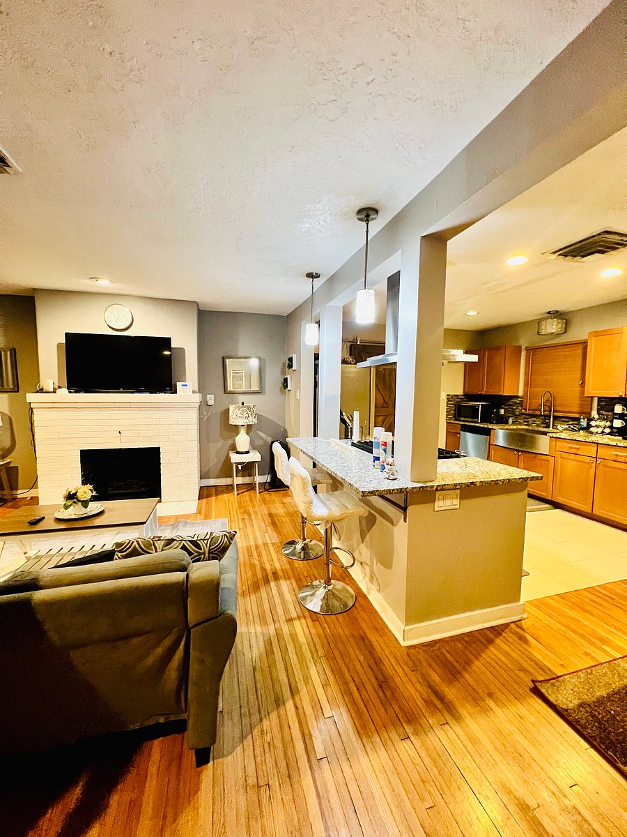 Furnished Finder property 299450_1 photo 12