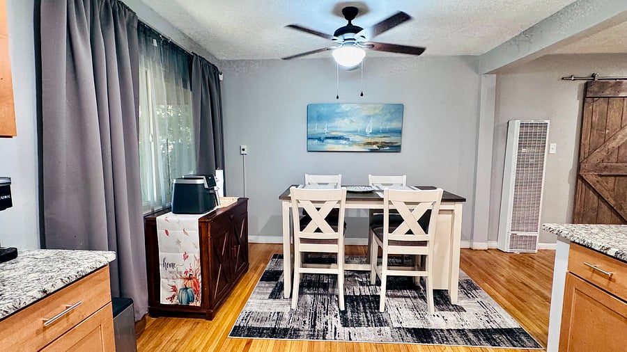 Furnished Finder property 299450_1 photo 28