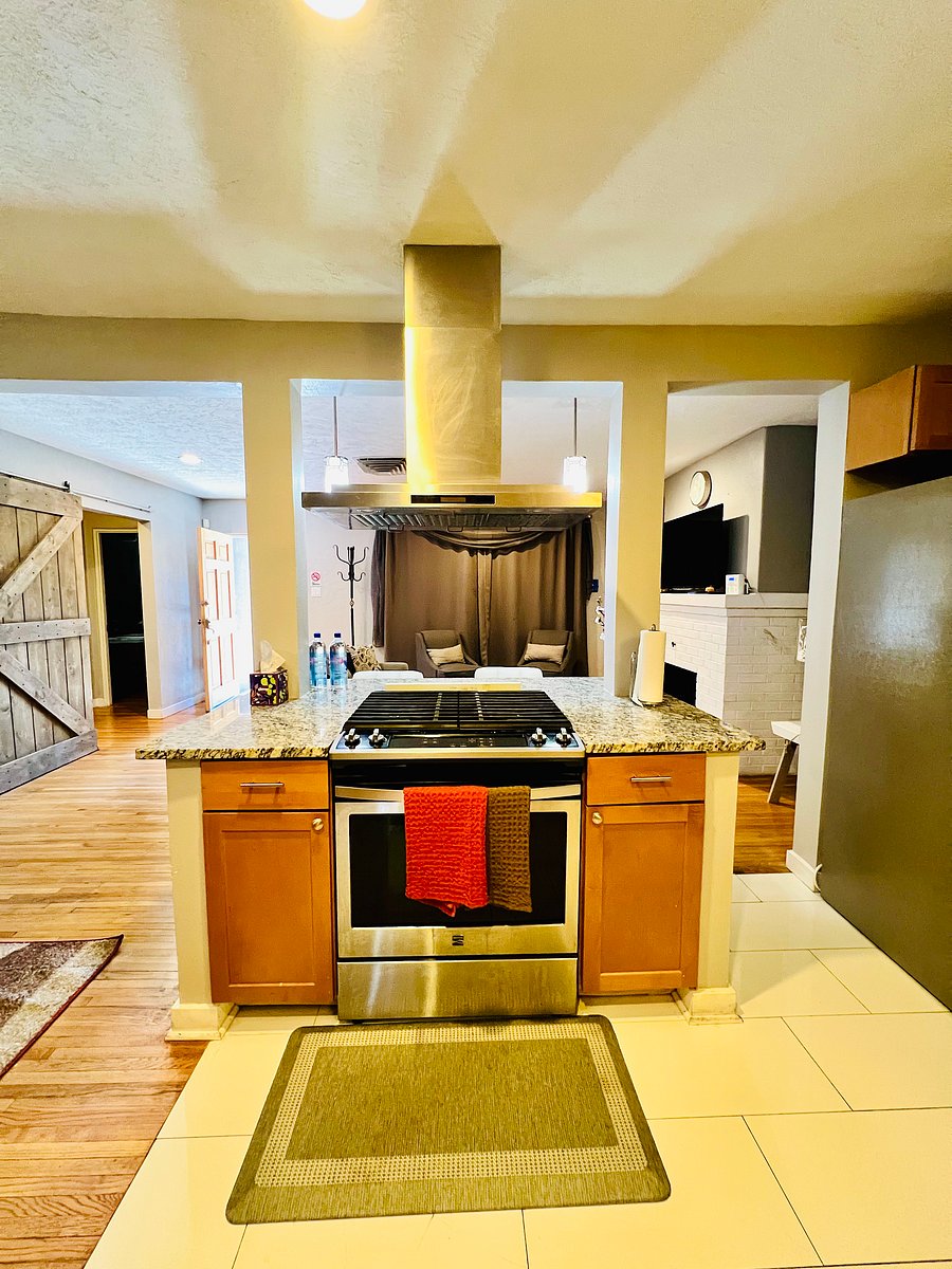 Furnished Finder property 299450_1 photo 14
