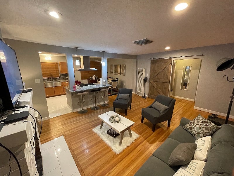 Furnished Finder property 299450_1 photo 4