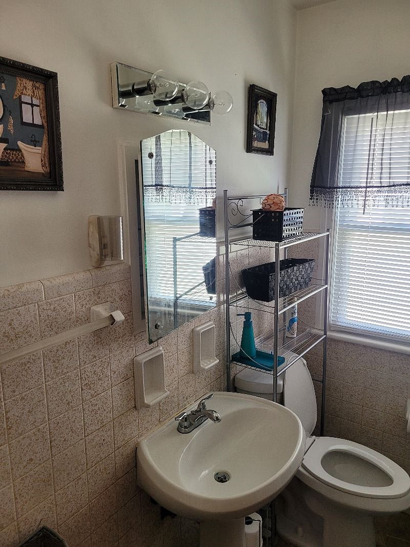 Furnished Finder property 299487_1 photo 9
