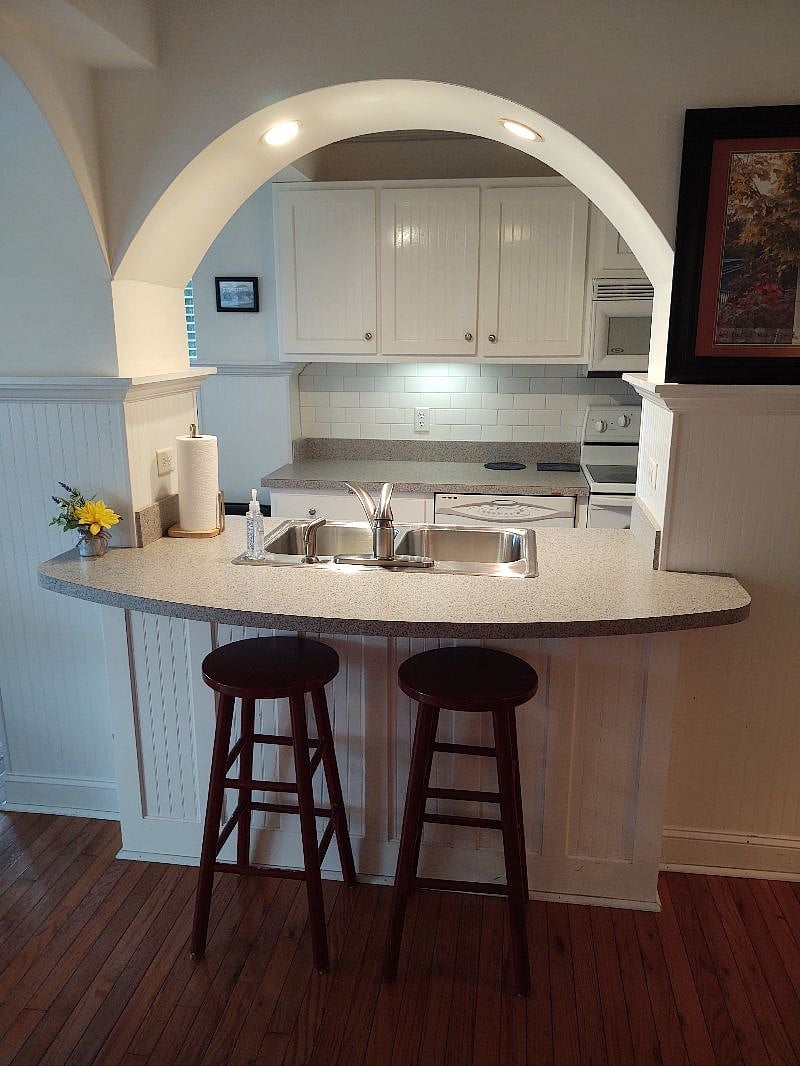 Furnished Finder property 299496_1 photo 10