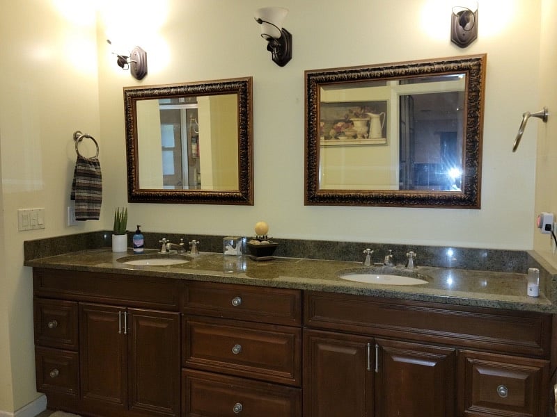 Master Bedroom Bathroom