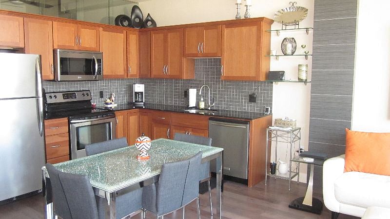 Furnished Finder property 299557_1 photo 18
