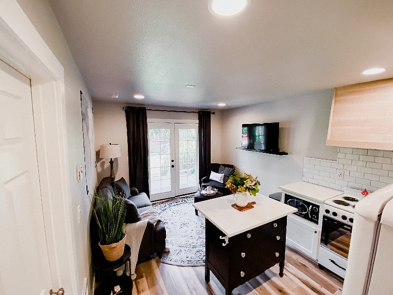Furnished Finder property 299619_1 photo 15