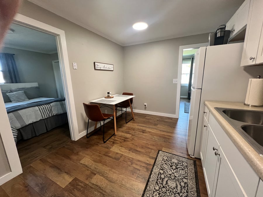 Furnished Finder property 299628_2 photo 9