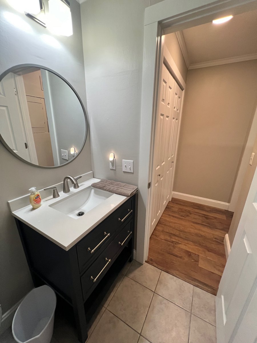 Furnished Finder property 299628_3 photo 13