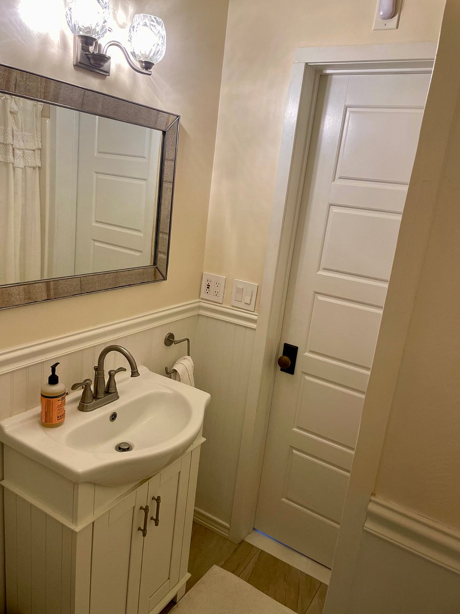 Furnished Finder property 299633_1 photo 7