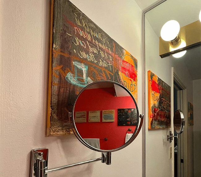 Make up mirror