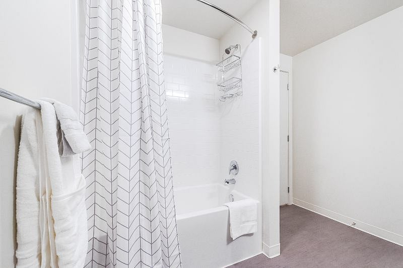 Furnished Finder property 299680_1 photo 15