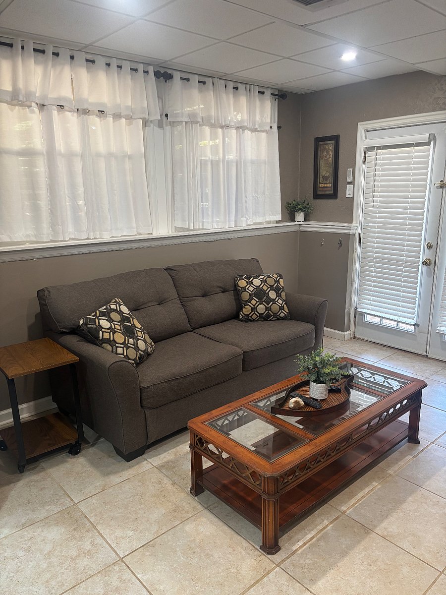 Furnished Finder property 299690_1 photo 21