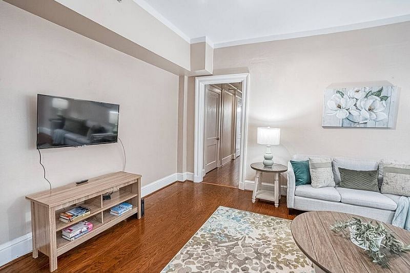 Furnished Finder property 299696_1 photo 8