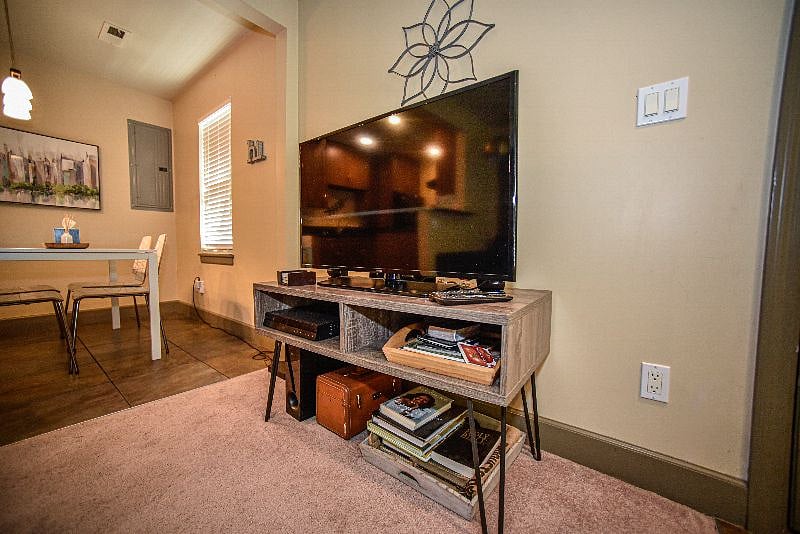 Furnished Finder property 299704_1 photo 5