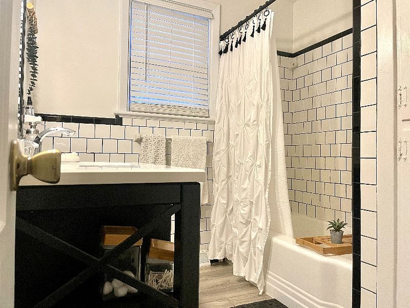 Full bath