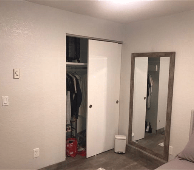 2nd bedroom closet