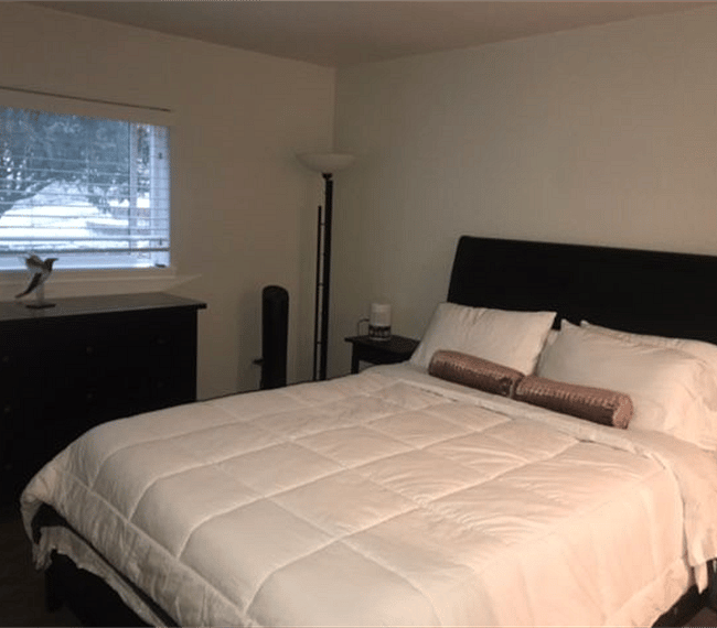 Kirkland master bedroom