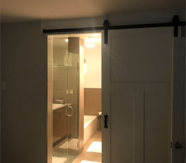 Master Bath ensuite